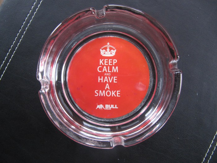 Move your bloomin' arse