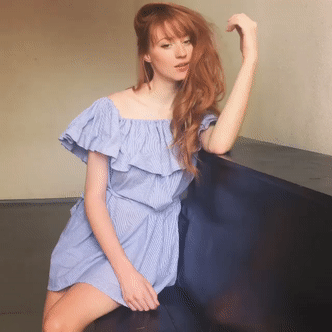 gargantuanearnesthoneyeater-size_restricted