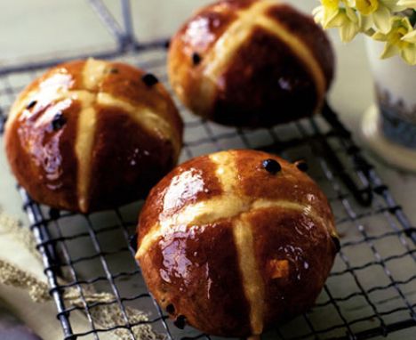 hot cross buns